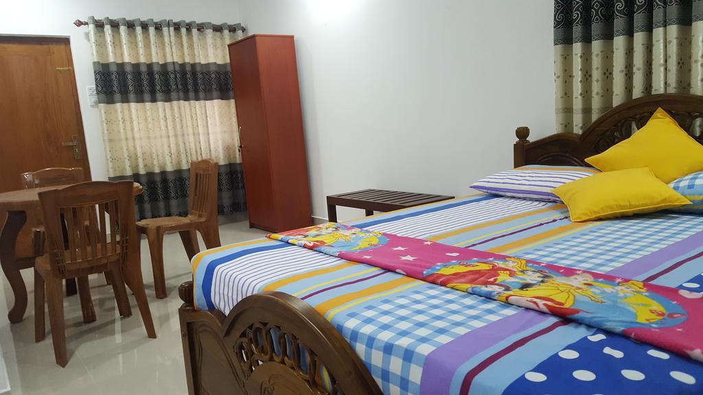 Anura Home Stay 칼루타라 외부 사진