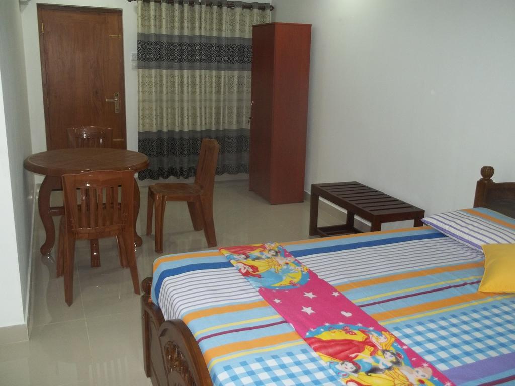 Anura Home Stay 칼루타라 외부 사진
